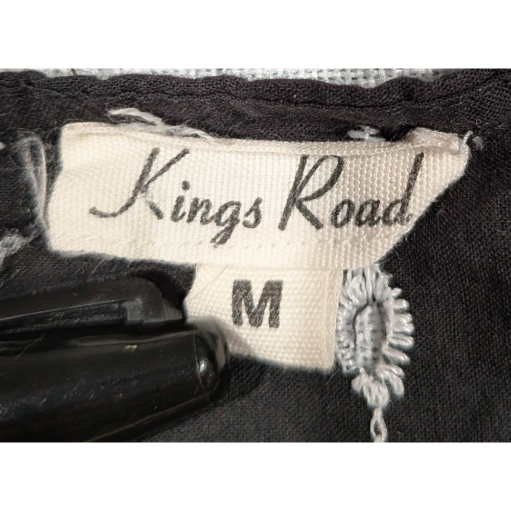 Kings Road Blouse Womens Medium Black Excellent Embroidered Eyelet Peasant Top - Picture 3 of 5